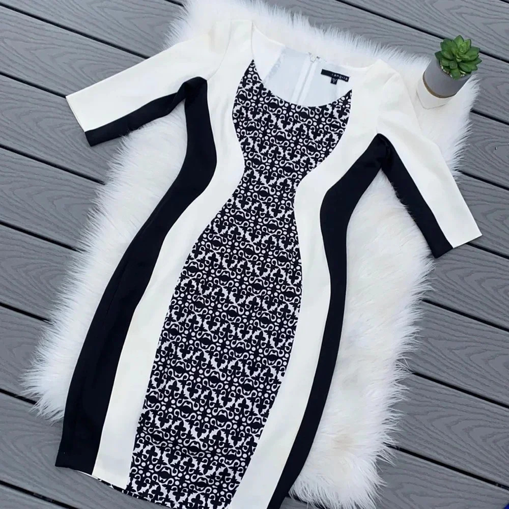 Sangria black & white patterned quarter sleeve dress